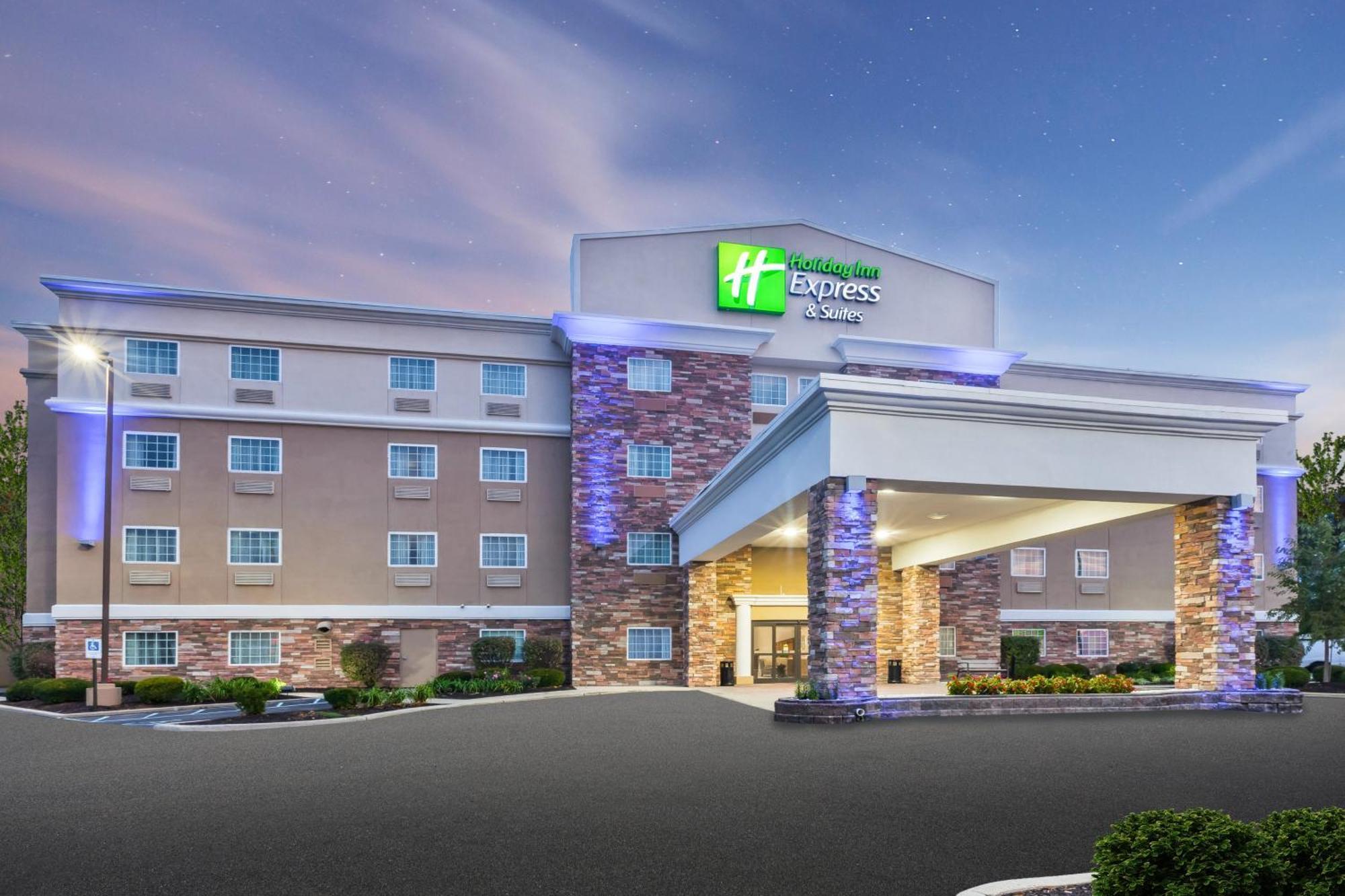 Holiday Inn Express & Suites Carmel North - Westfield By Ihg Εξωτερικό φωτογραφία