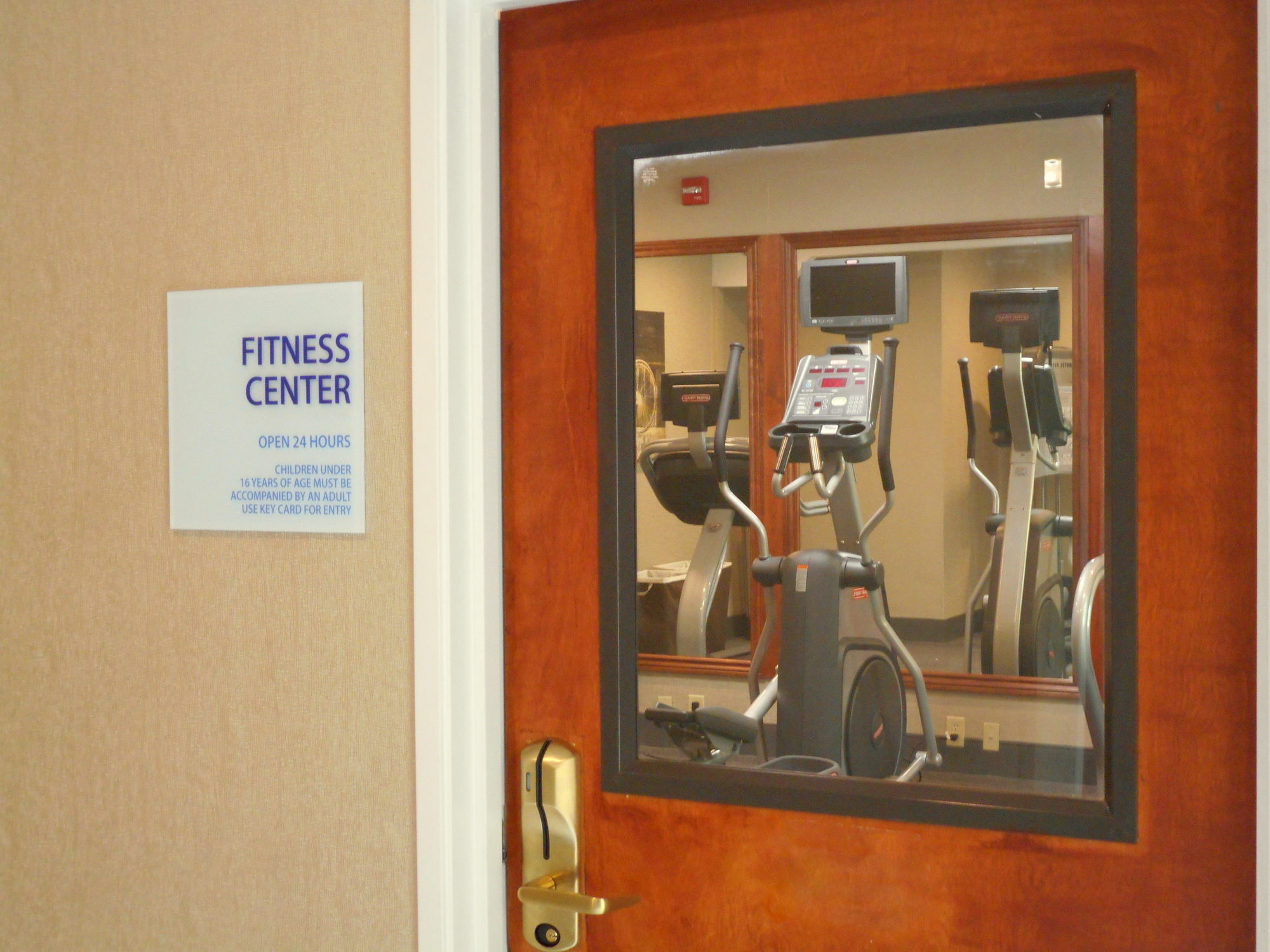Holiday Inn Express & Suites Carmel North - Westfield By Ihg Εξωτερικό φωτογραφία