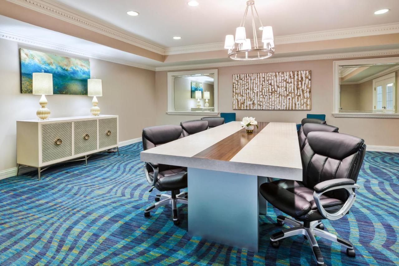 Holiday Inn Express & Suites Carmel North - Westfield By Ihg Εξωτερικό φωτογραφία